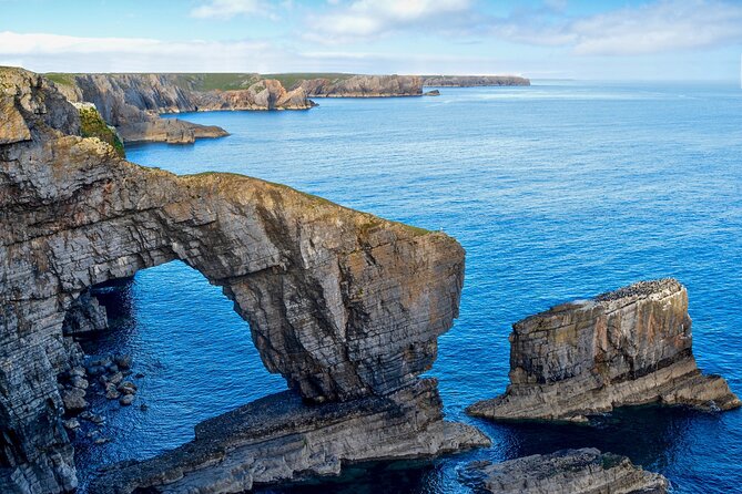 Pembrokeshire Tour App, Hidden Gems Game and Big Britain Quiz (7 Day Pass) UK - App Features