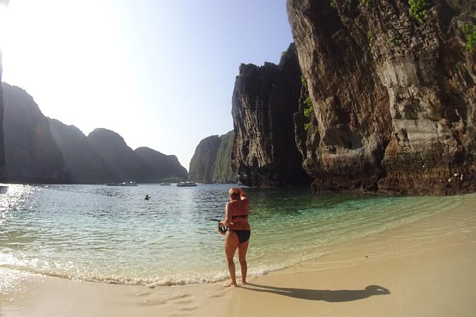 PHI PHI ISLAND – Sunrise Trip From Phi Phi Don By Phi Phi Local Tour
