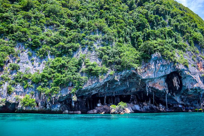 Phi Phi Islands Day Trip With Lunch: Five Islands and Maya Bay  – Phuket