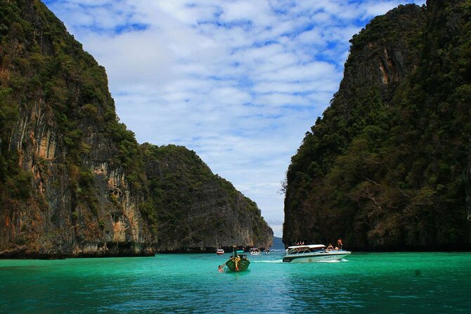 Phi Phi Islands Tour by Speedboat From Krabi