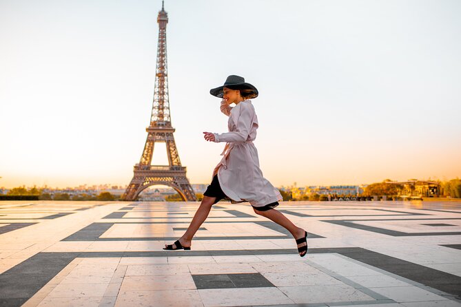Photographer, Professional Photo Shoot – Eiffel Tower
