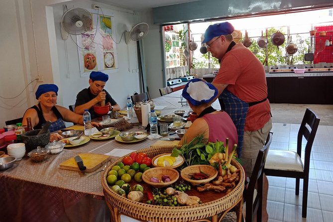 Phuket Easy Thai Cooking Class and Market Tour