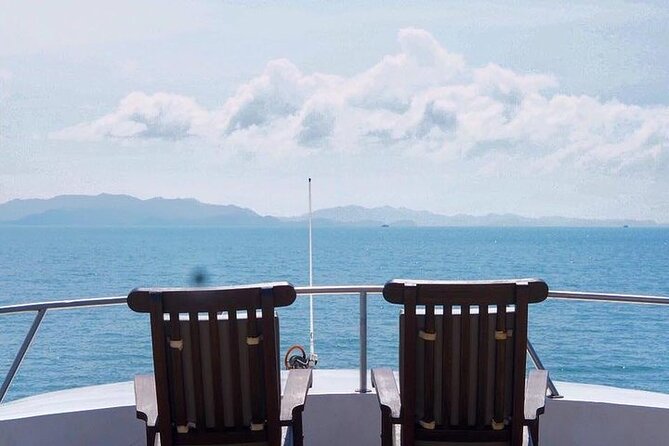 PHUKET: Phi Phi Island by Luxury Cruise”Exc. Gold Class VIP”Lunch