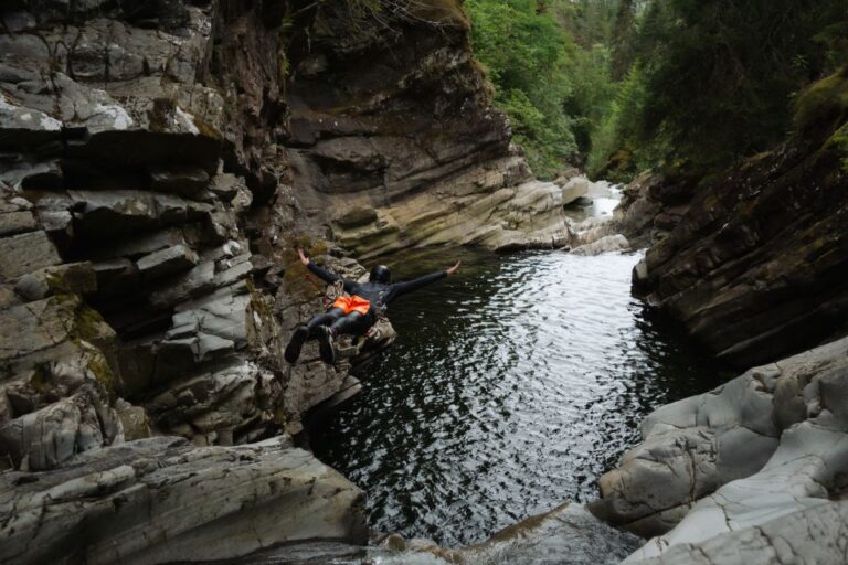 Pitlochry: Bruar Water Private Canyoning Tour