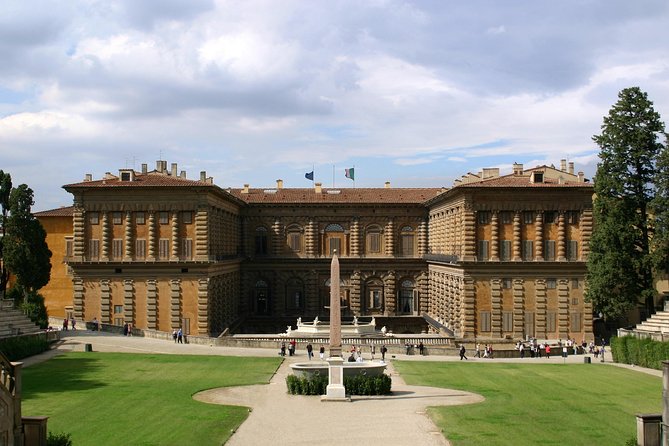 Pitti Palace and Boboli Gardens Private Tour