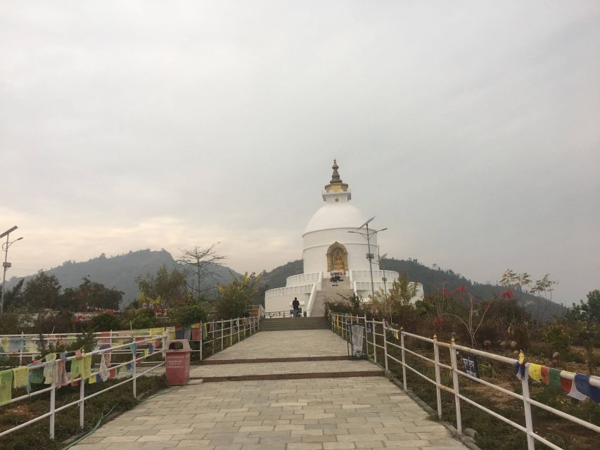 Pokhara: World Peace Stupa Day Hiking