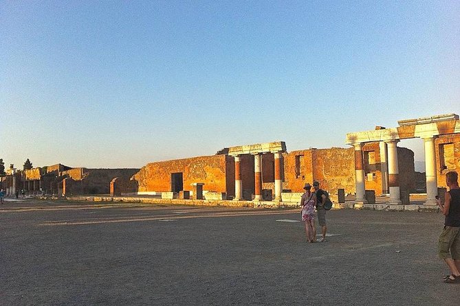 Pompei Guided Tour at Sunset