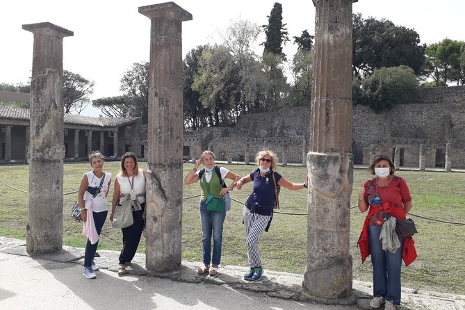 Pompeii Small-Group Half-Day Tour With Transit  – Naples