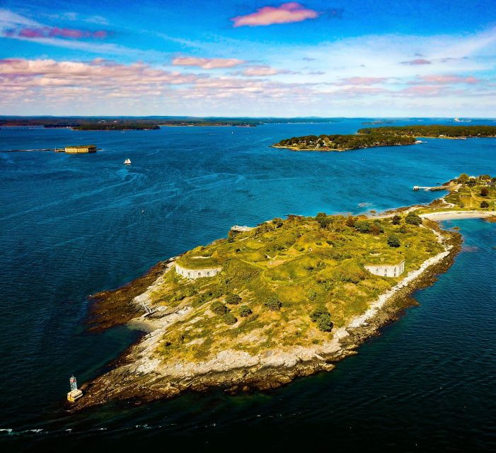 Portland: Private Island Fort Tour - Tour Highlights