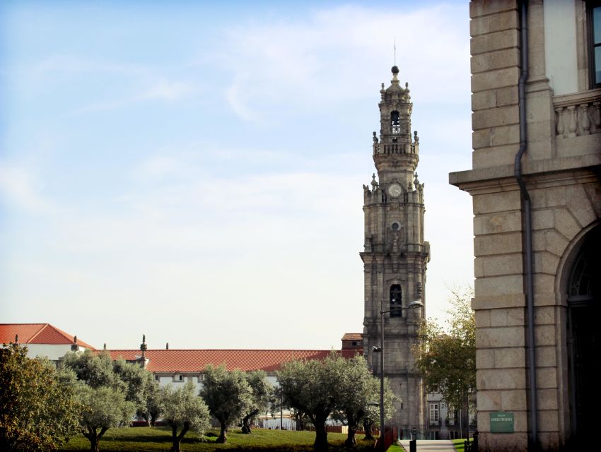 Porto: 3-Hour Walking City Tour & Lello Bookstore Visit