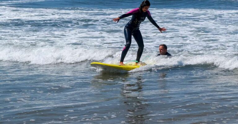 Porto: Small Group Surfing Experience With Transportation