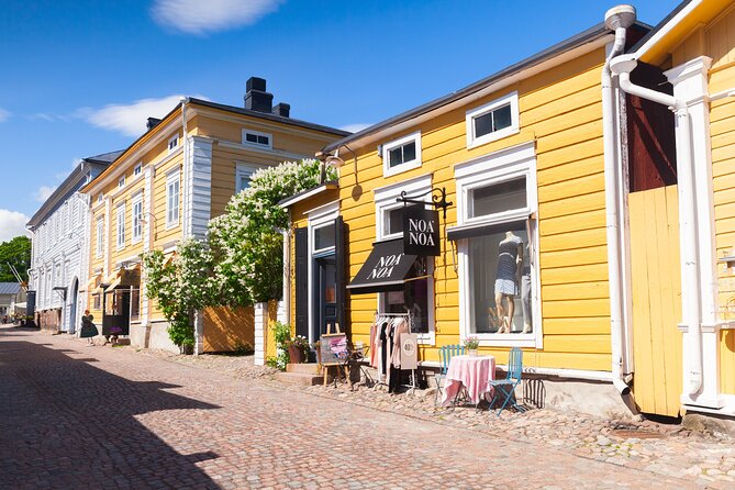 Porvoo All-Way Guided Sightseeing Tour From Helsinki