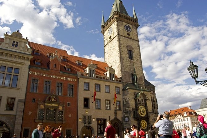 Prague Scavenger Hunt: Towers, Writers & Rivers