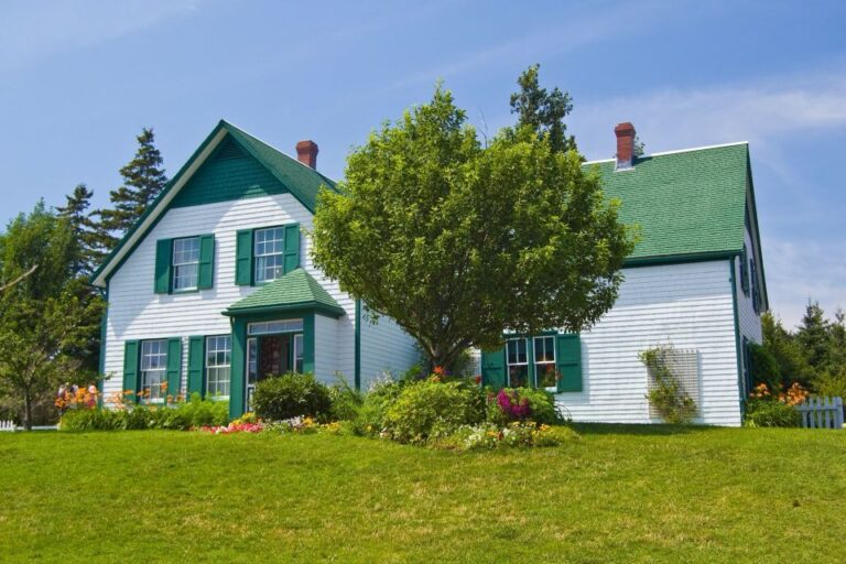 Prince Edward Island: Guided Tour With Anne of Green Gables