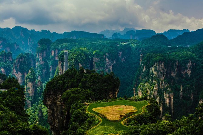 Private 2-Day Tour Combo Package: Zhangjiajie Avatar and Tianmen Mountain