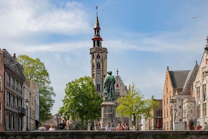 Private 3-Hour Walking Tour of Bruges With Official Tour Guide