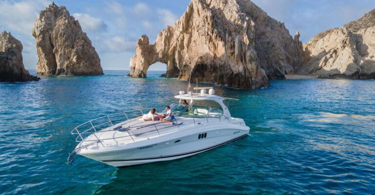 Private 45′ Yacht in Cabo