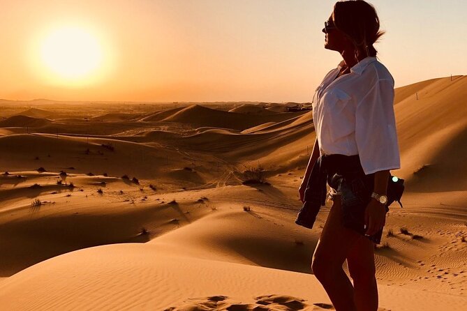 Private 4×4 Sunrise Desert Safari With Refreshments & Camel Ride in Dubai