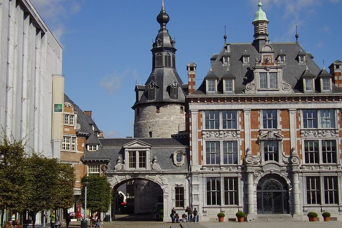 Private 8-Hour Tour to Namur and Dinant From Brussels With Hotel Pick up