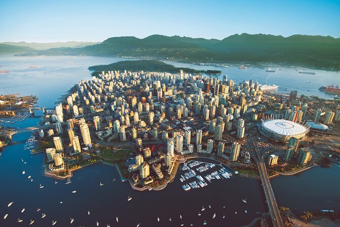 Private Accessible Vancouver Airport (YVR) Transfer to City of Vancouver