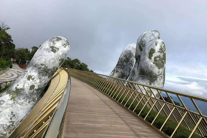 Private Ba Na Hills & Golden Hands Bridge and Marble Mountains