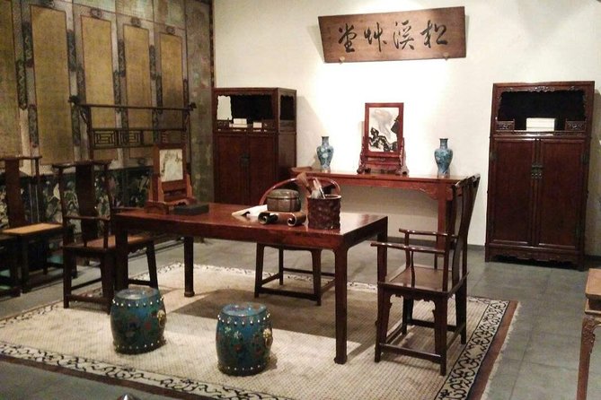 Private Beijing Art Tour Including Red Gate Gallery, 798 Art Zone and Guanfu Museum