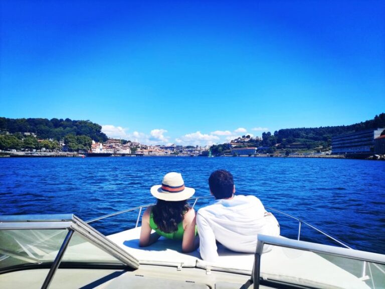 Private Boat Tour 1h30m Between Foz and Ribeira