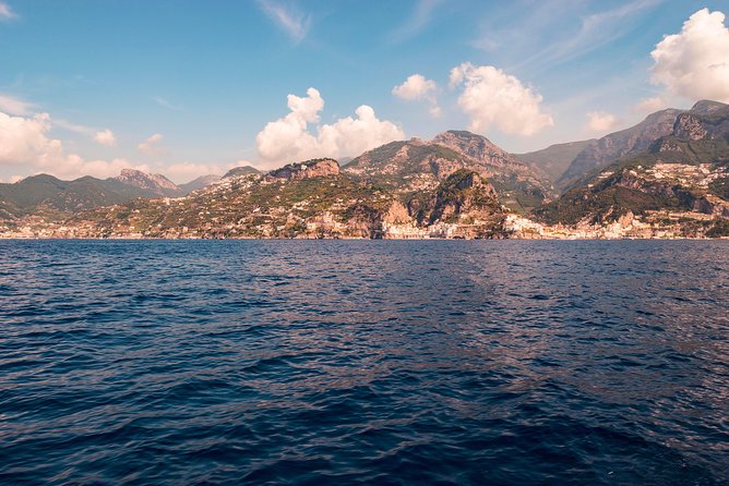 Private Boat Tour From Sorrento to Positano and Amalfi – Raffaelli Shamal 40