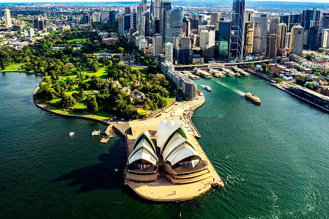PRIVATE Bondi Beach, Opera House & Harbour Bridge and Sydney City
