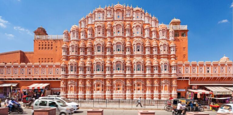 Private City Tour of Jaipur From Delhi