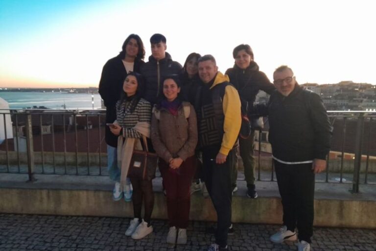 Private Custom Tour With a Local Guide Lisbon