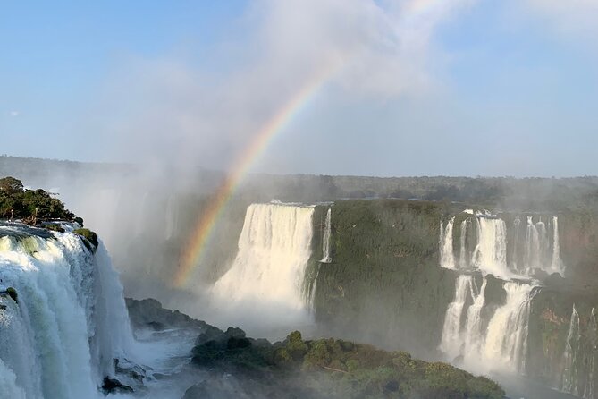 Private Day Tour Both Brazilian & Argentinean Sides of the Iguassu Falls 8 H
