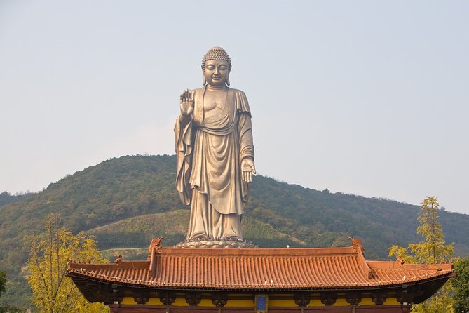 Private Day Tour Wuxi Lingshan Buddhism Scenic Spot & Huishan Old Town