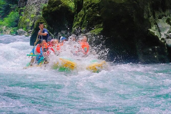 Private Day Trip of Mengdong River Rafting From Zhangjiajie