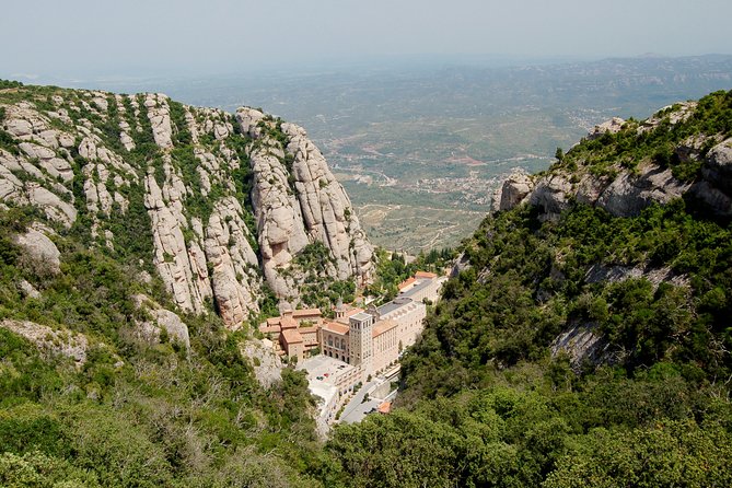 Private Day Trip to Montserrat From Barcelona With a Local