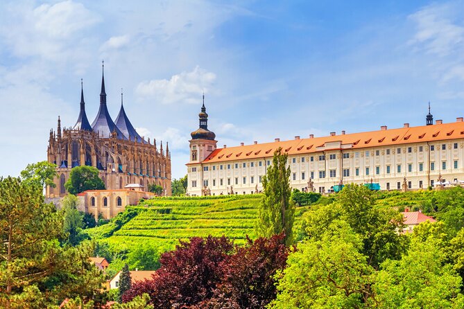 Private Day Trip to the Medieval Town of Kutna Hora