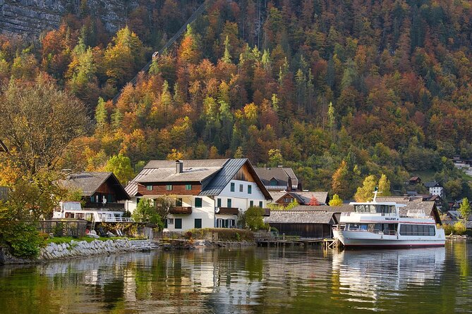 Private Direct Transfer From Zurich to Hallstatt /Eng. Sp. Driver