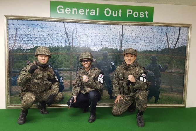 Private DMZ Spy Tour and Talk With N.Korea Defector