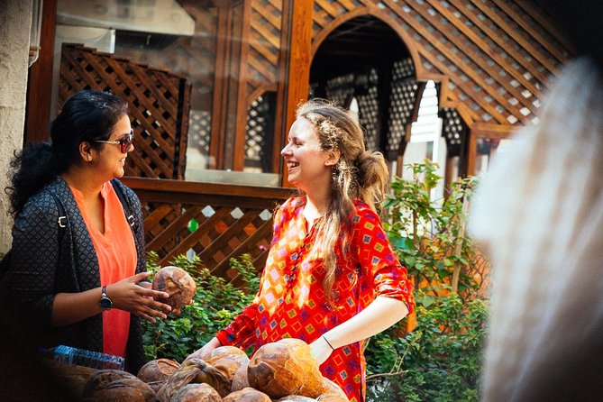 PRIVATE Food Tour: The 10 Tastings of Dubai With Locals