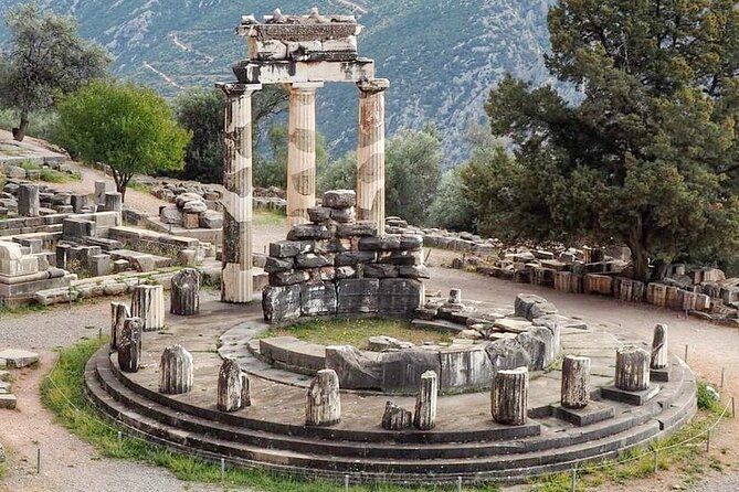 Private Full-day Delphi Tour – Meet the Oracle