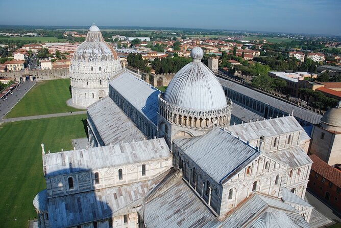 PRIVATE Full-Day Tour of Pisa, San Gimignano and Siena From Florence