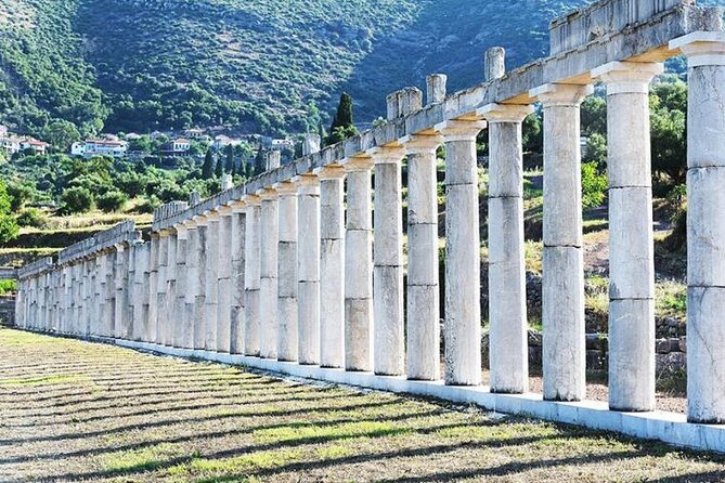 Private Full-Day Tour to Ancient Corinth and Ancient Messene