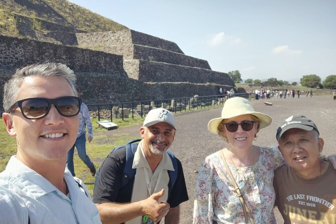 Private Full Tour to Teotihuacan and Basilica at Your Own Pace