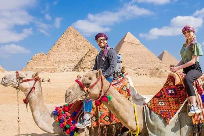 Private Guide Half Day Tour of Great Pyramids of Giza and Sphinx