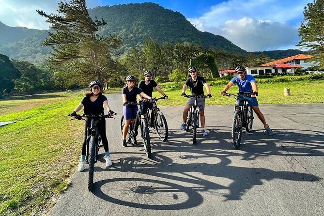 Private Guided Tour: Discover El Valle De Anton on E-Bike