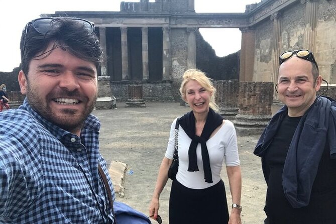 Private Guided Tour. Experience the Everyday Life of the Eternal Town of Pompeii