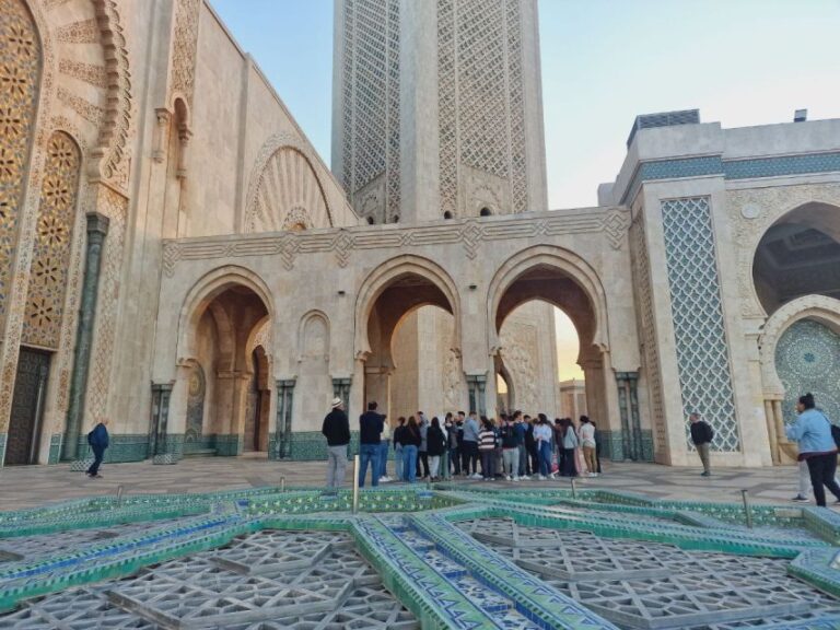 Private Guided Tour of Casablanca, Ticket Included.