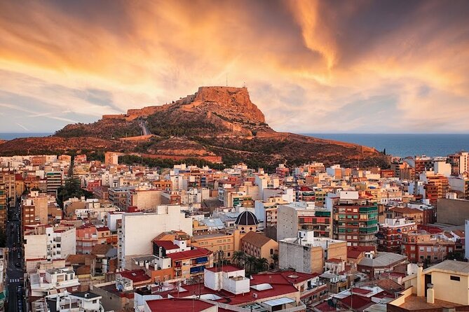 Private Guided Walking Tour of Alicante
