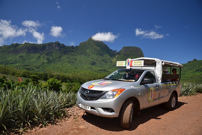 Private Morning Moorea 4WD Tour With Champagne