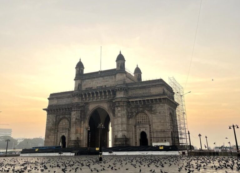 Private Mumbai Sightseeing Tour With Dhobi Ghat Visit